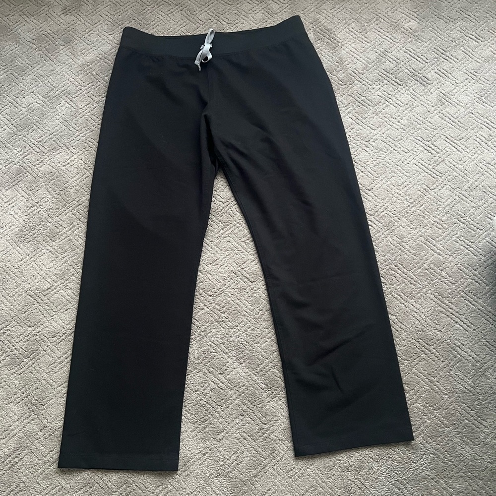 FIGS Livingston mid rise scrub pants